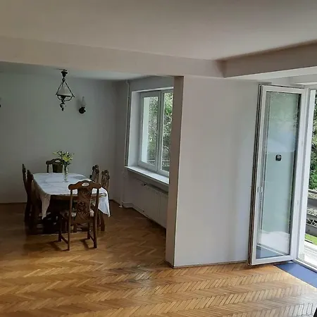 Dom Wakacyjny Nad Rzeka Pod Gorami Blisko Do Jeziora Villa