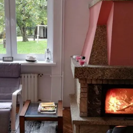 Dom Wakacyjny Nad Rzeka Pod Gorami Blisko Do Jeziora Villa
